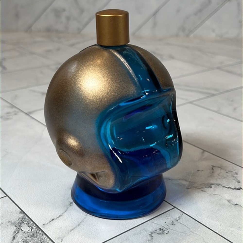 Vintage Retro Avon Decanter  Football  Helmet SPICY Aftershave Lotion
